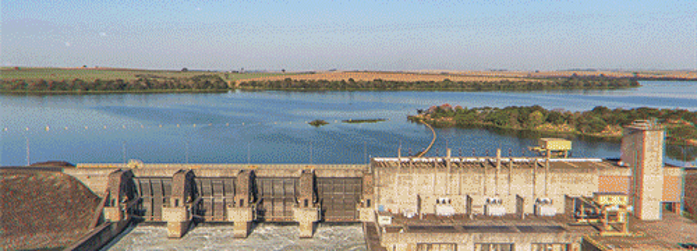 10年間の試練と苦難、手を携えて歩んできた